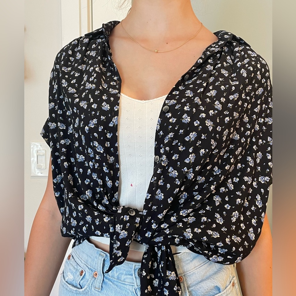 Blue & white floral print Madewell button up.